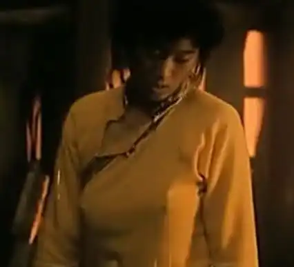 巩俐菊豆删减床剧照被扒,李保田的眼都斜了张张聚焦
