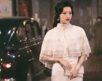 明明都是景甜演的高智商女主,怎么司藤跟冯世真差距那么大呢
