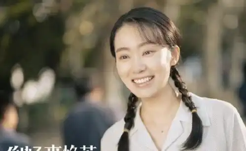 你好,李焕英票房逆袭,有人说贾玲拿母亲去世赚钱不厚道
