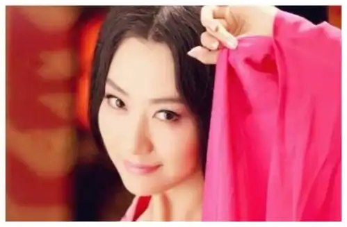 京城四美之白冰,神话中玉漱一角,成为男人心中白月光
