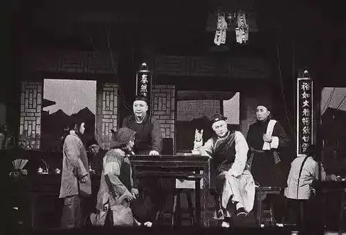 百年经典话剧茶馆,值得走进剧场的经典之作
