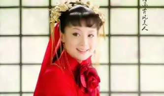 天师钟馗里出现了7大奇葩古装紫玫瑰穿斜肩,钟藜脖子上挂围兜