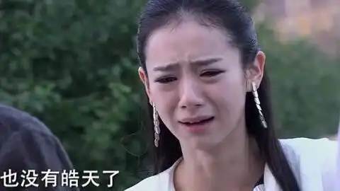 夏家三千金因为安安生病,发现安安不是浩天和友善的孩子