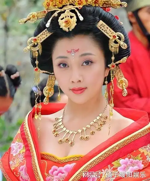 5版贵妃醉酒,有的妩媚动人,有的豪放不羁,差距真大
