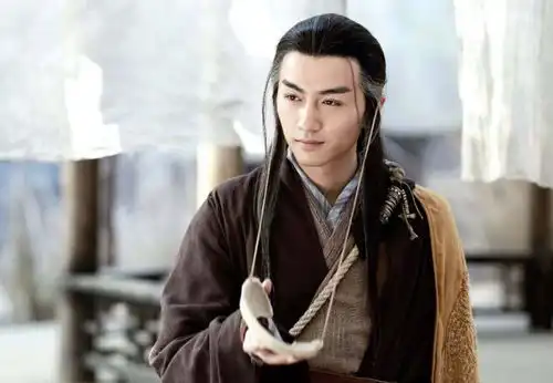 难怪张三丰能超越五绝,成为古今第一,你看他的三位师父分别是谁