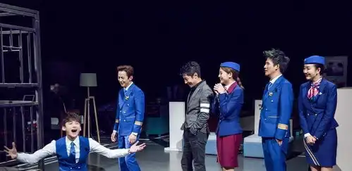 大明星嫌节目没名气不来录,只好找过气的来救场,播出后意外爆红