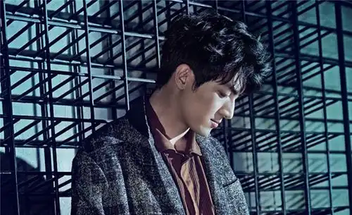 青春创世纪正热播,吴谨言还有4部新剧将袭,这是要霸屏