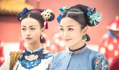 秦岚凭借传家再度出圈,不仅演技被观众认可,还被央视表扬