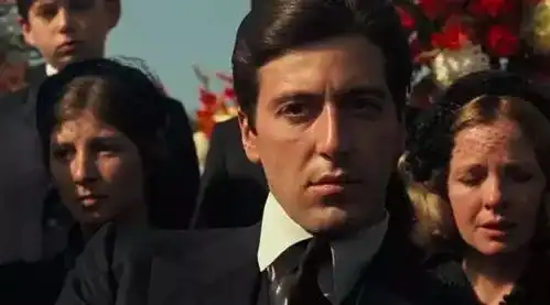 不用矫揉造作,真正的好演员,一个眼神就完爆当红小鲜肉
