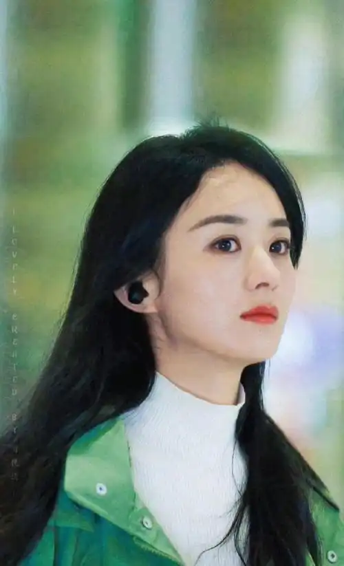 赵丽颖新剧路透罕见曝光穿复古风尽显时髦范,胖了颜值反而惊艳
