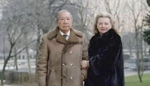 越南末代皇帝四位皇妃真实照片末代皇后最美丽,法国皇妃最得意
