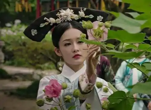 赵丽颖杨紫刘诗诗李沁蔡少芬蒋勤勤,古装造型谁最仙气飘飘
