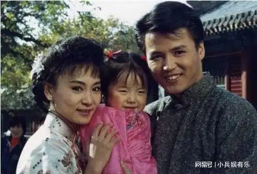 一场孽缘误终身,从国民初恋到弃妇,曾哲贞经历了什么
