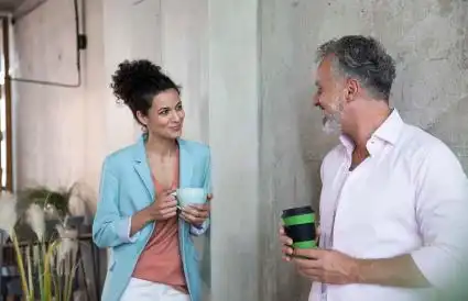 8个迹象表明射手座的人喜欢你1