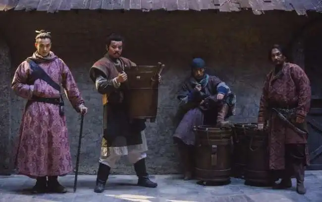 三国演义无意中贬低了刘备,美化了曹操