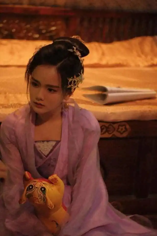 楚乔传南笙在青楼被宇文怀看中成最毒女配