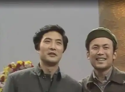 从上20年春晚到含泪隐退,恋倪萍被棒打鸳鸯的郭达,现状如何
