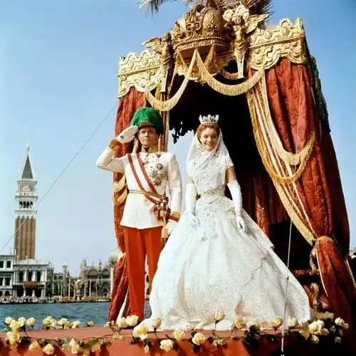 茜茜公主的姐姐不漂亮,有皇后之才却无皇后命,结婚10年成寡妇
