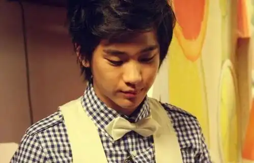 一年只拍一部的他,跟尺度杠上了
