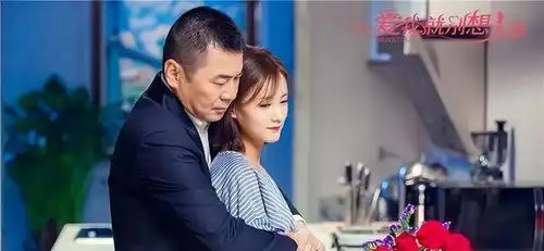 你觉得女生对男生的肉体诱惑下,能把持得住吗