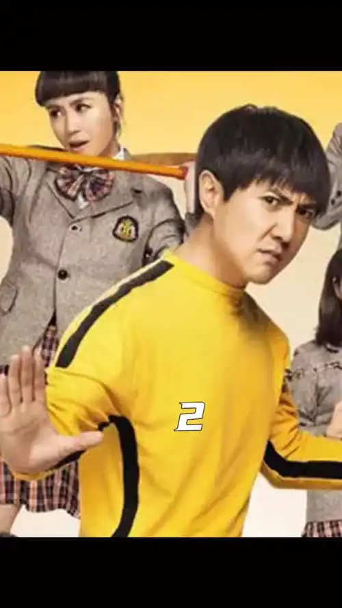 男主高中时代,不但追上了校花,还成为歌坛一哥夏洛特烦恼沈腾搞笑喜剧穿越未来
