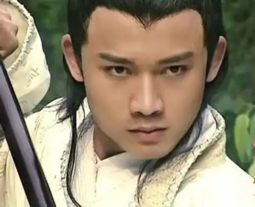 罗成历史原型人物,投奔李世民之后滥杀老弱妇孺,结果被斩首示众
