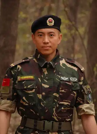 我是特种兵中小庄在孤狼b组,那么孤狼a组会不会更厉害啊