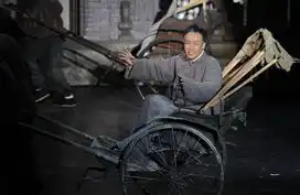 田沁鑫携手黄磊共演老舍经典之作四世同堂