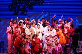 中文版音乐剧妈妈咪呀最新演出剧照欣赏