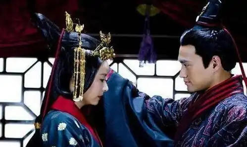 爱情事业都想要先后娶阴丽华和郭圣通两位夫人的刘秀是渣男吗