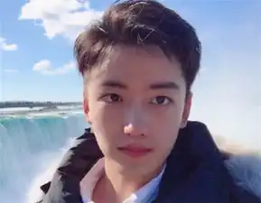 快乐星球艾克近照曝光,果然没让人失望,网友娱乐圈需要你
