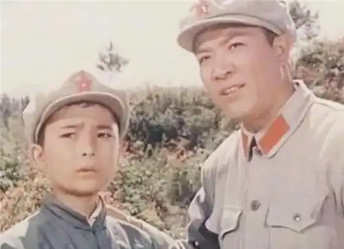 当年出演了闪闪的红星的潘冬子,46年过去了,现状如何
