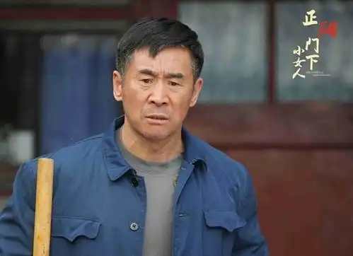 跨过鸭绿江中林彪是谁扮演的造型太像了,其妻也是实力演员