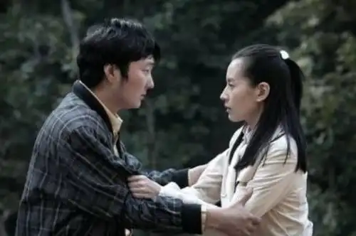 潘粤明恋情曝光女友是白夜追凶演员网友祝福同时更关心剧集