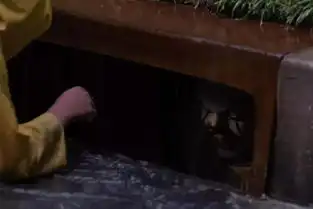 让春节惊悚起来,小丑回魂获3亿美元,为啥中国迟迟不公映