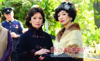 松哥含情目秒杀四位名媛太太组图
