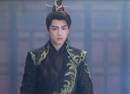 长月烬明怎么了剧中男演员不想宣传,澹台烬真的爱叶夕雾吗
