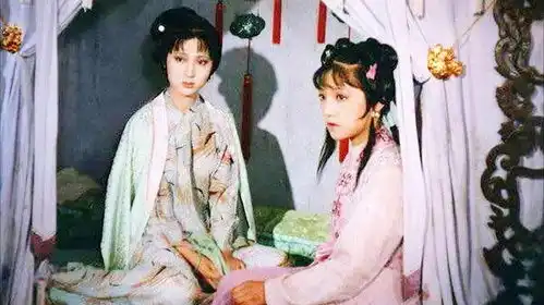 紫鹃,那个守护黛玉一生的天使