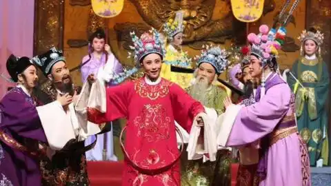 狸猫换太子王彩萍搜盒片段宁波鄞州首南芳华越剧团录屏
