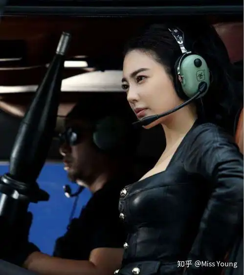 为什么美而不自知是最美的
