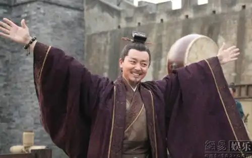 琅琊榜幕后照曝光胡歌拈兰花指
