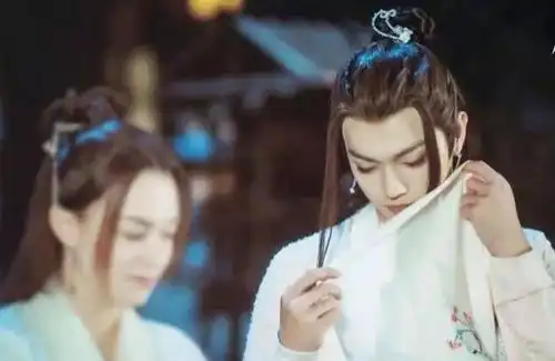 灵剑山还未结局,许凯又来新剧,女主颜值满分