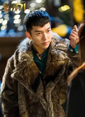 私下经常发福变胖剧中却总是帅气逼人的韩剧男主角们
