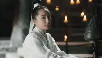 谈判官里黄子韬调皮掀起杨幂头发,露出超高发际线,网友已笑疯
