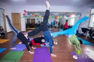 瑜伽不分年龄层次,爹爹级的照样很火
