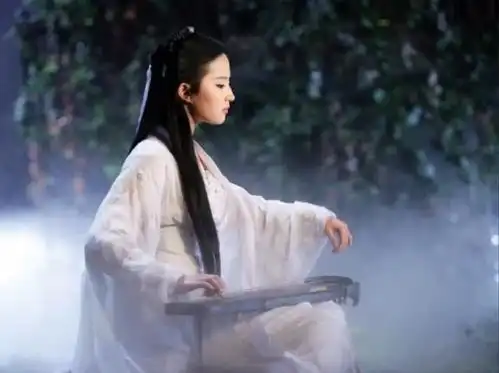 看了刘亦菲的古装照,才明白为何她不接清宫剧,网友都不用演了