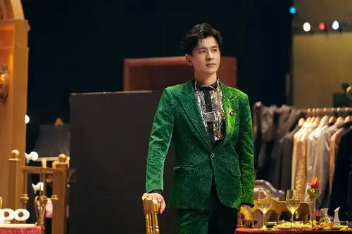 乔振宇明星大侦探炫富乔钻石险变惯性纵火犯