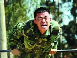 士兵突击许三多的当兵生涯最大转折点在哪里