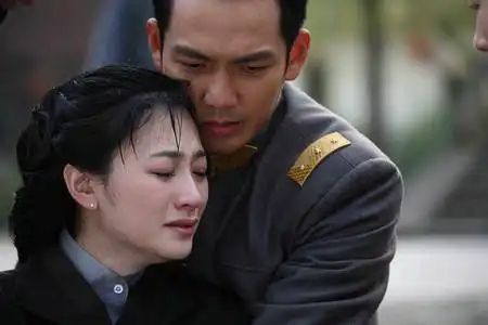 大半个娱乐圈害怕跟她合照,与钟汉良时隔10年再合作,剧照曝光