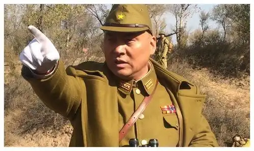 日军大佐相当于我军什么军衔,指挥刀可抵3800名士兵,说了别不信
